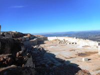 Canteras de Marmol Falsa Ágata. Sierra de Parapanda. Illora, Granada    