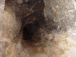 Mina El Centenillo, Altos del Humo, Sierra del Chaparral, Albuñuelas, Granada.  