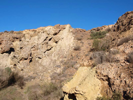 Cantera Alabastre. La Alcoraia. Alicante      